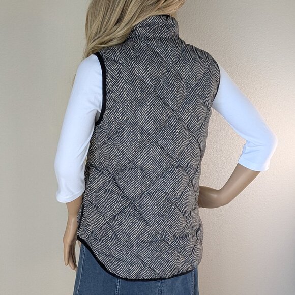 J. Crew Vest Women's XS Gray Excursion Quilted Puffer in Herringbone Full-Zip - Picture 7 of 16